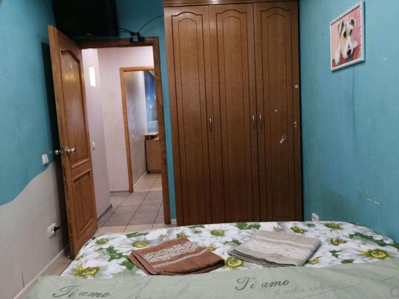 Квартира По Улице Елены Телиги 37-А Kiew Exterior foto